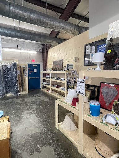 Thrift Store «Goodwill Retail Store, Career Training Center, & Donation Center», reviews and photos