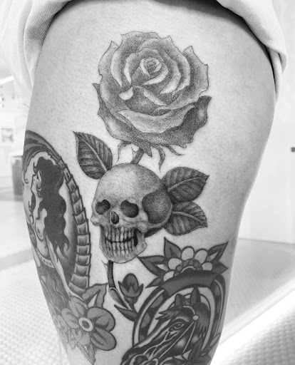 Find cute tattoo ideas for best friends for your next unique tattoo in West Hollywood at Shamrock Social Club