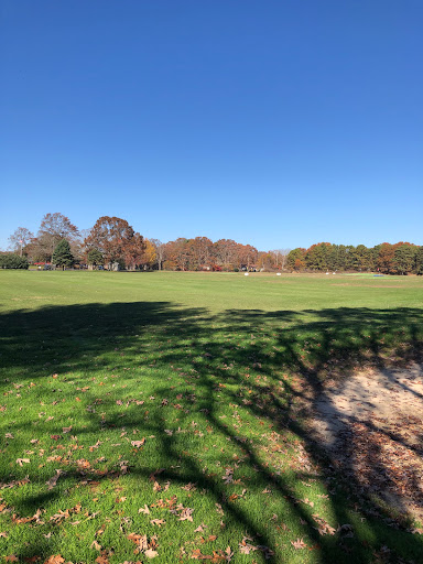 Golf Course «Pine Hills Golf Course», reviews and photos, 2 Country Club Dr, Manorville, NY 11949, USA