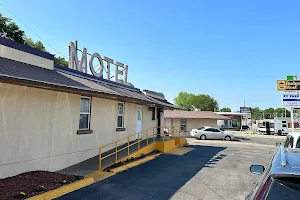 Budget Host Motel & RV Park image
