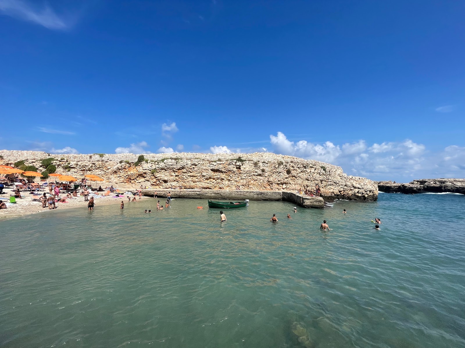 Photo de Lido Cala Paura avec petite baie