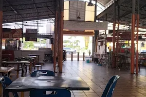 Medan Selera Simpang Kuala image