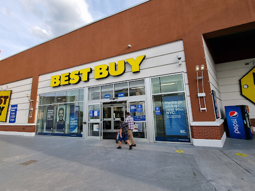 Shopping Mall «Bronx Terminal Market», reviews and photos, 610 Exterior Street, Bronx, NY 10451, USA