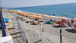 Marina di Fuscaldo Beach'in fotoğrafı imkanlar alanı