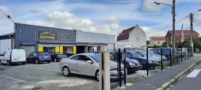 DAS AUTOMOBILES à Ostricourt