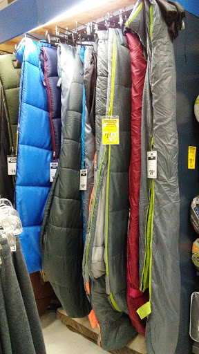 Sporting Goods Store «Big 5 Sporting Goods - Folsom», reviews and photos, 606 E Bidwell St, Folsom, CA 95630, USA