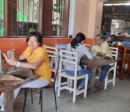 ก๋วยเตี๋ยวเรือร้อยชาม photo