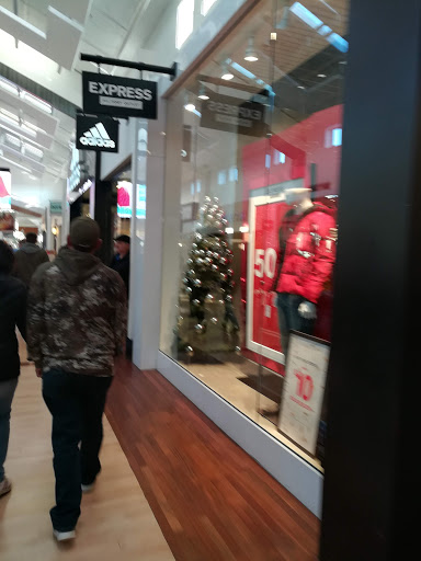 Shopping Mall «Gurnee Mills», reviews and photos, 6170 W Grand Ave, Gurnee, IL 60031, USA