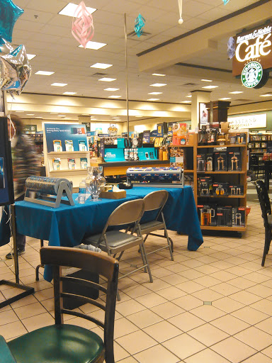 Book Store «Barnes & Noble», reviews and photos, 1930 US-1, St Augustine, FL 32086, USA