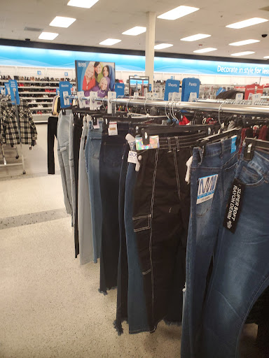 Clothing Store «Ross Dress for Less», reviews and photos, 2625 Piedmont Rd NE, Atlanta, GA 30324, USA