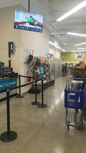 Thrift Store «Goodwill Store & Donation Center», reviews and photos, 5518 Touhy Ave, Skokie, IL 60077, USA