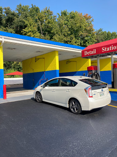 Clean Machine Magic Carwash en Knoxville