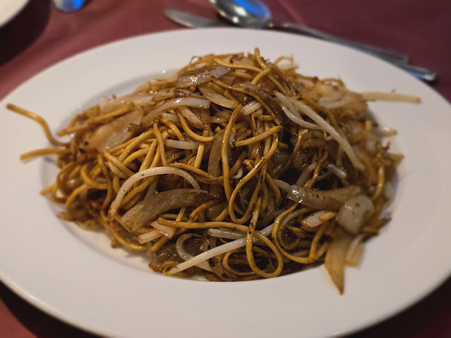 The Golden Swallow - Restaurant