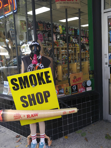 Tobacco Shop «LB Smoke Shop», reviews and photos, 1250 Coral Way, Miami, FL 33145, USA