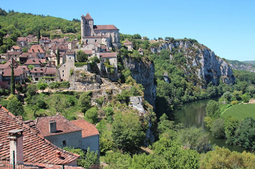 Agence de location de chalets Domaine Lapopie Saint-Cirq-Lapopie