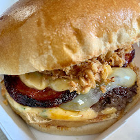Hamburger du Livraison de repas à domicile Foir'Food à Le Lavandou - n°6