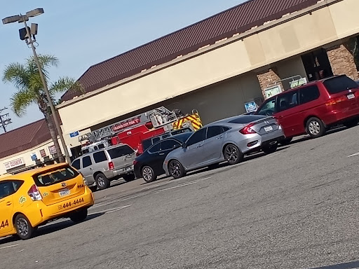 Grocery Store «Vons», reviews and photos, 12961 W Chapman Ave, Garden Grove, CA 92840, USA