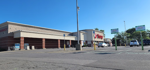 Supermarket «Tops Friendly Markets», reviews and photos, 425 Niagara St, Buffalo, NY 14201, USA