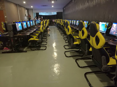 (we not cc) Gaming Cyber Cafe Setup