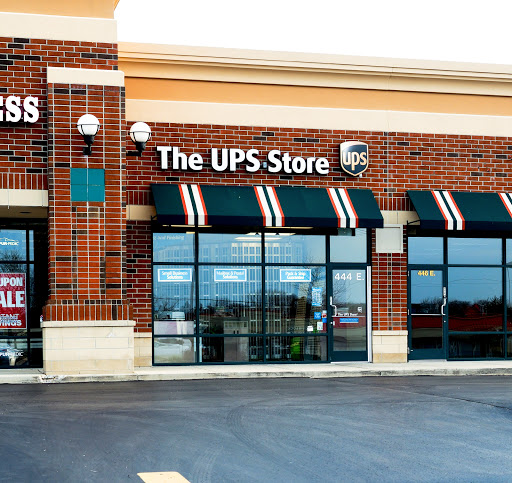 Shipping and Mailing Service «The UPS Store», reviews and photos, 444 E Roosevelt Rd, Lombard, IL 60148, USA