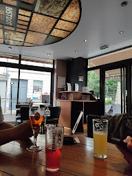 Photo n°4 de Café de la Paix à Rochefort ()