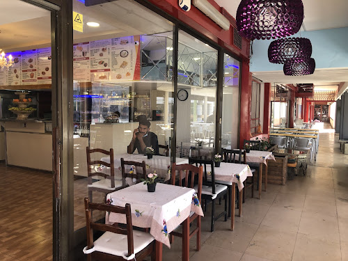 Shajalal Curry And Pizza em Lisboa