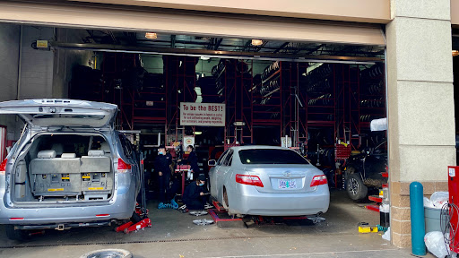 Tire Shop «Discount Tire Store - Tigard, OR», reviews and photos, 11462 SW Pacific Hwy, Tigard, OR 97223, USA