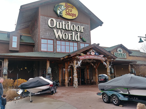 Sporting Goods Store «Bass Pro Shops», reviews and photos, 11550 Lakeridge Pkwy, Ashland, VA 23005, USA