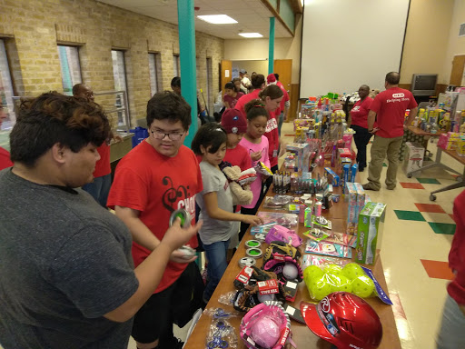 Community Center «Lincoln Community Center», reviews and photos, 2915 E Commerce St, San Antonio, TX 78203, USA