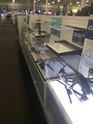 Electronics Store «Best Buy», reviews and photos, 3349 Fairlane Dr, Allen Park, MI 48101, USA