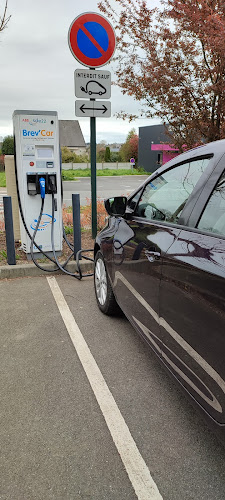 Ouest Charge Station de recharge à Merdrignac