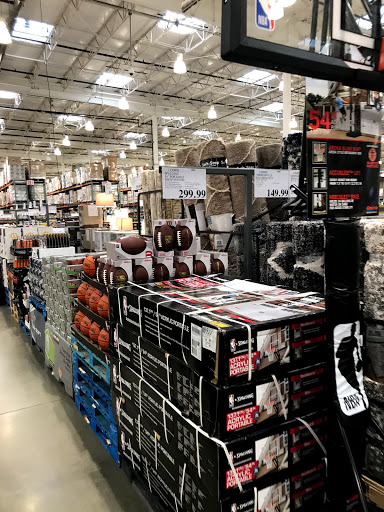 Warehouse store «Costco Wholesale», reviews and photos, 6700 Whitmore Lake Rd, Brighton, MI 48116, USA