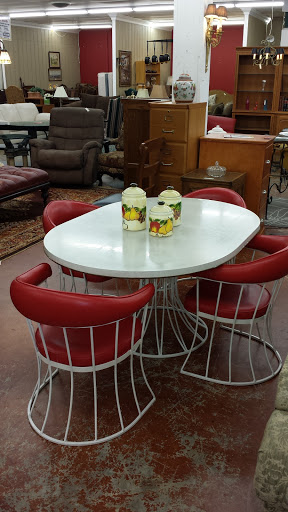 Consignment Shop «Classic Treasures Furniture Consignment», reviews and photos, 2659 Durham-Chapel Hill Blvd, Durham, NC 27707, USA