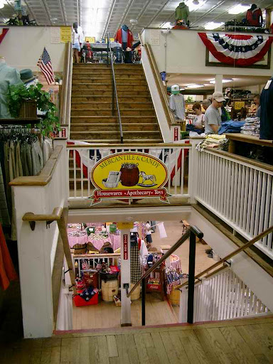 General Store «Mast General Store Waynesville», reviews and photos, 63 N Main St, Waynesville, NC 28786, USA