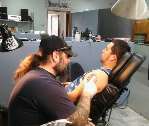 Tattoo Shop «Hardline Tattoo», reviews and photos, 109 W Main St, Monroe, WA 98272, USA