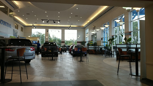 Honda Dealer «Luther Hopkins Honda», reviews and photos, 250 5th Ave S, Hopkins, MN 55343, USA