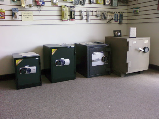 Locksmith «Keyhole Locksmith», reviews and photos, 1775 W 11th Ave, Eugene, OR 97402, USA