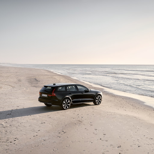 Car Dealer «Volvo of Burlingame», reviews and photos, 900 Peninsula Ave, Burlingame, CA 94010, USA