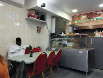 Atmosphère du Ugo Restaurant à Saint-Denis - n°6