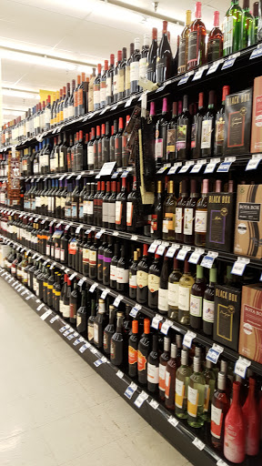 Grocery Store «Food Lion», reviews and photos, 411 W Lincoln St, Tullahoma, TN 37388, USA