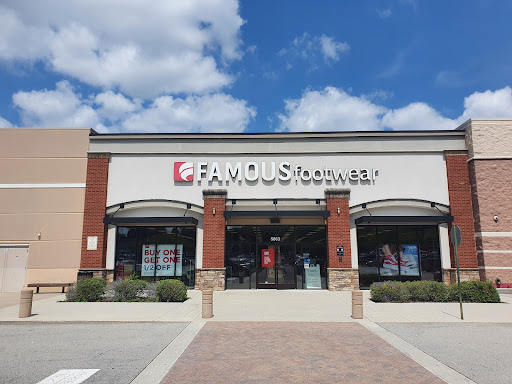 Shoe Store «Famous Footwear», reviews and photos, 5863 Spout Springs Rd, Flowery Branch, GA 30542, USA