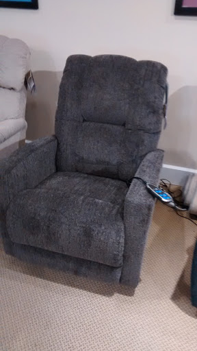 Furniture Store «La-Z-Boy Furniture Galleries», reviews and photos, 19230 Alderwood Mall Pkwy #180, Lynnwood, WA 98036, USA