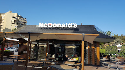 McDonald,s - Av. Veinte de Abril, s/n, 11300 La Línea de la Concepción, Cádiz, Spain