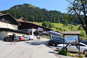 Photo n°110 de La Ferme - Restaurant col de la Forclaz à Talloires-Montmin ()