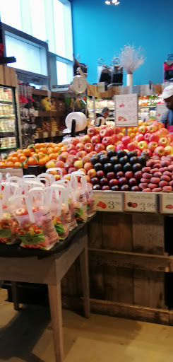 Supermarket «Foodcellar & Co.», reviews and photos, 43-18 Crescent St, Long Island City, NY 11101, USA