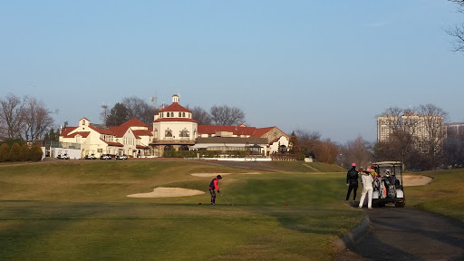 Golf Course «Douglaston Golf Course», reviews and photos, 6320 Marathon Pkwy, Douglaston, NY 11363, USA