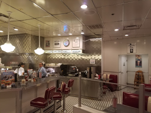 Shopping Mall «Pointe Orlando», reviews and photos, 9101 International Dr, Orlando, FL 32819, USA