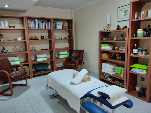 Clínica Veterinaria Poveda en Roquetas de Mar