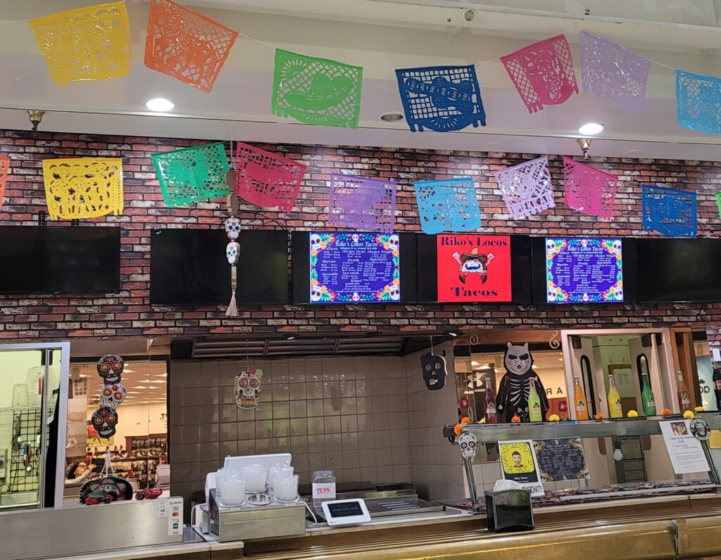 Riko's Lokos Tacos 74804