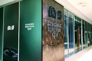 Seasons Marina Spa image